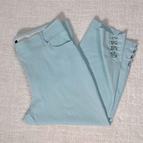 Verve Blues Pants - Verve Blues light blue sailor crop stretch capri pants with pockets 16